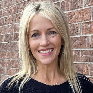 Meet your Posher, Mallory